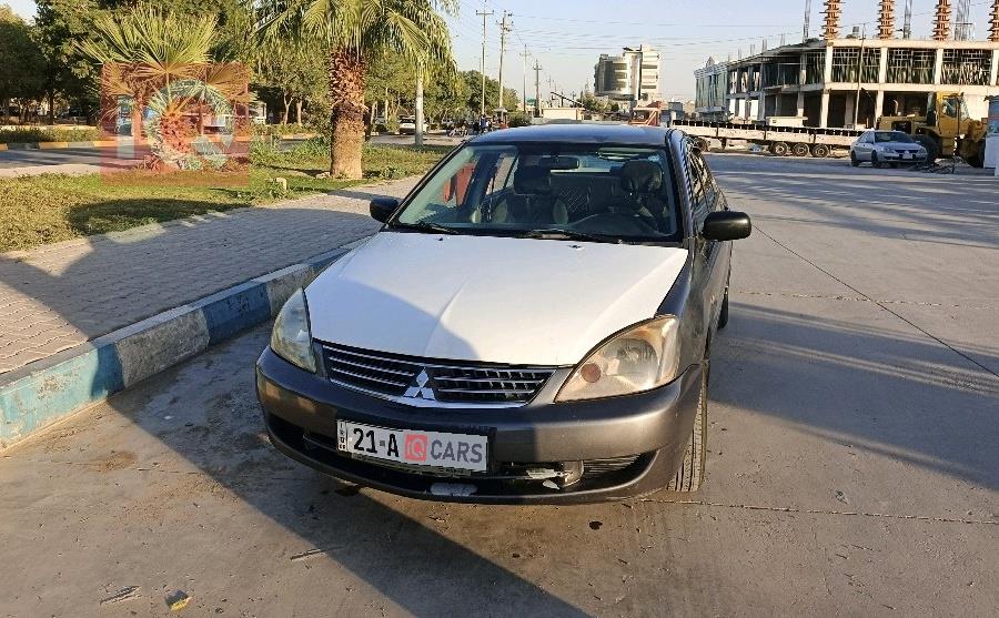 ميتسوبيشي لانسر